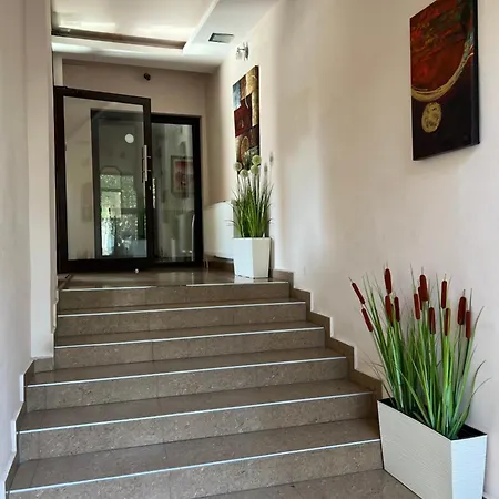 Хотел Krum Търговище