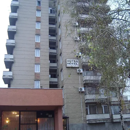 Krum Ξενοδοχείο *