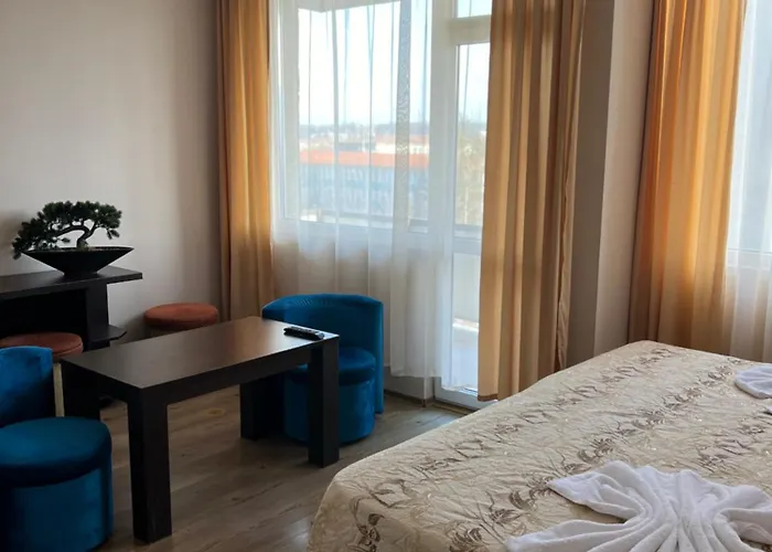 Krum Хотел Търговище