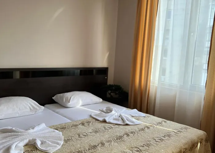 Хотел Krum Търговище